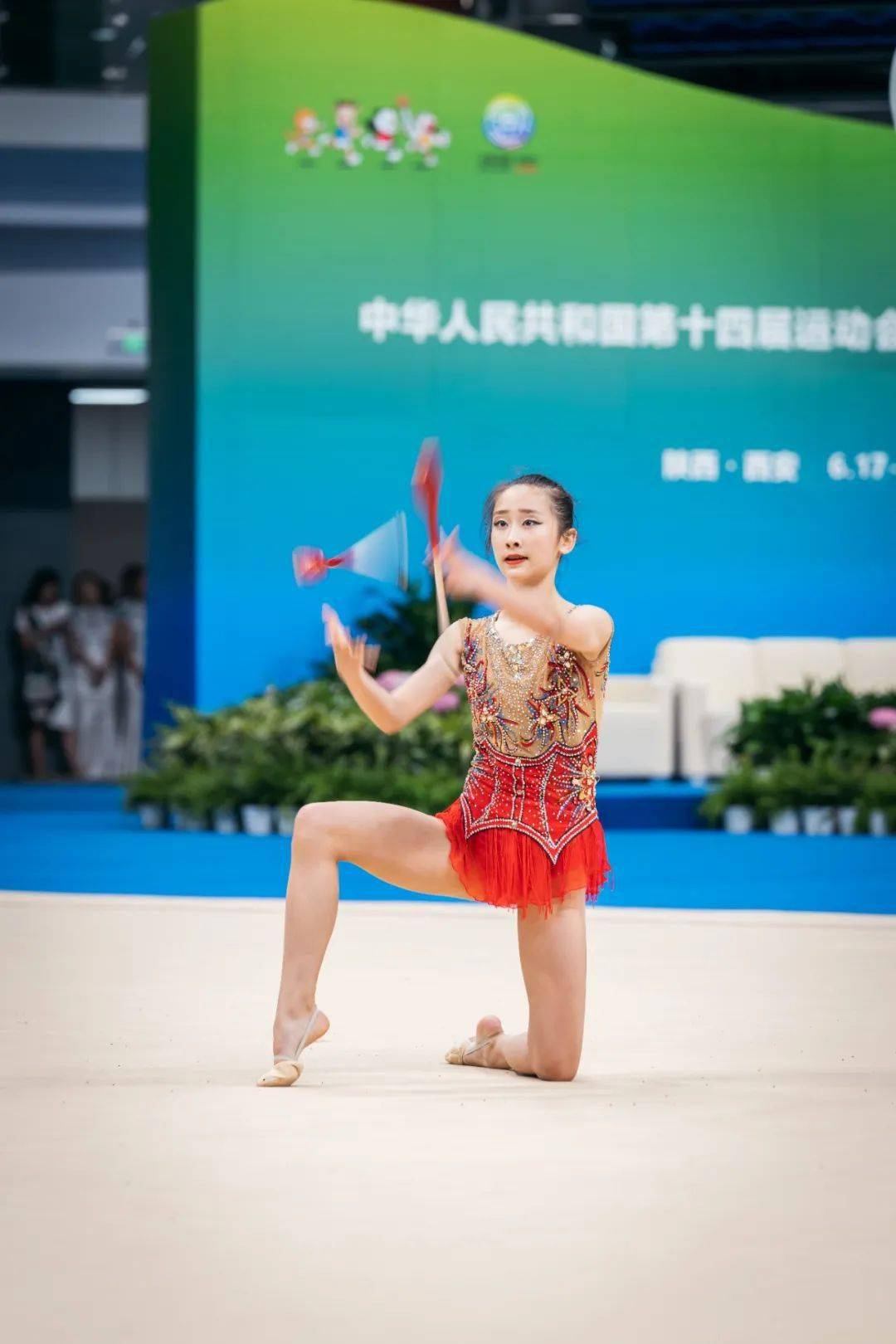 体操比赛无懈可击，动作完美细节精湛的简单介绍