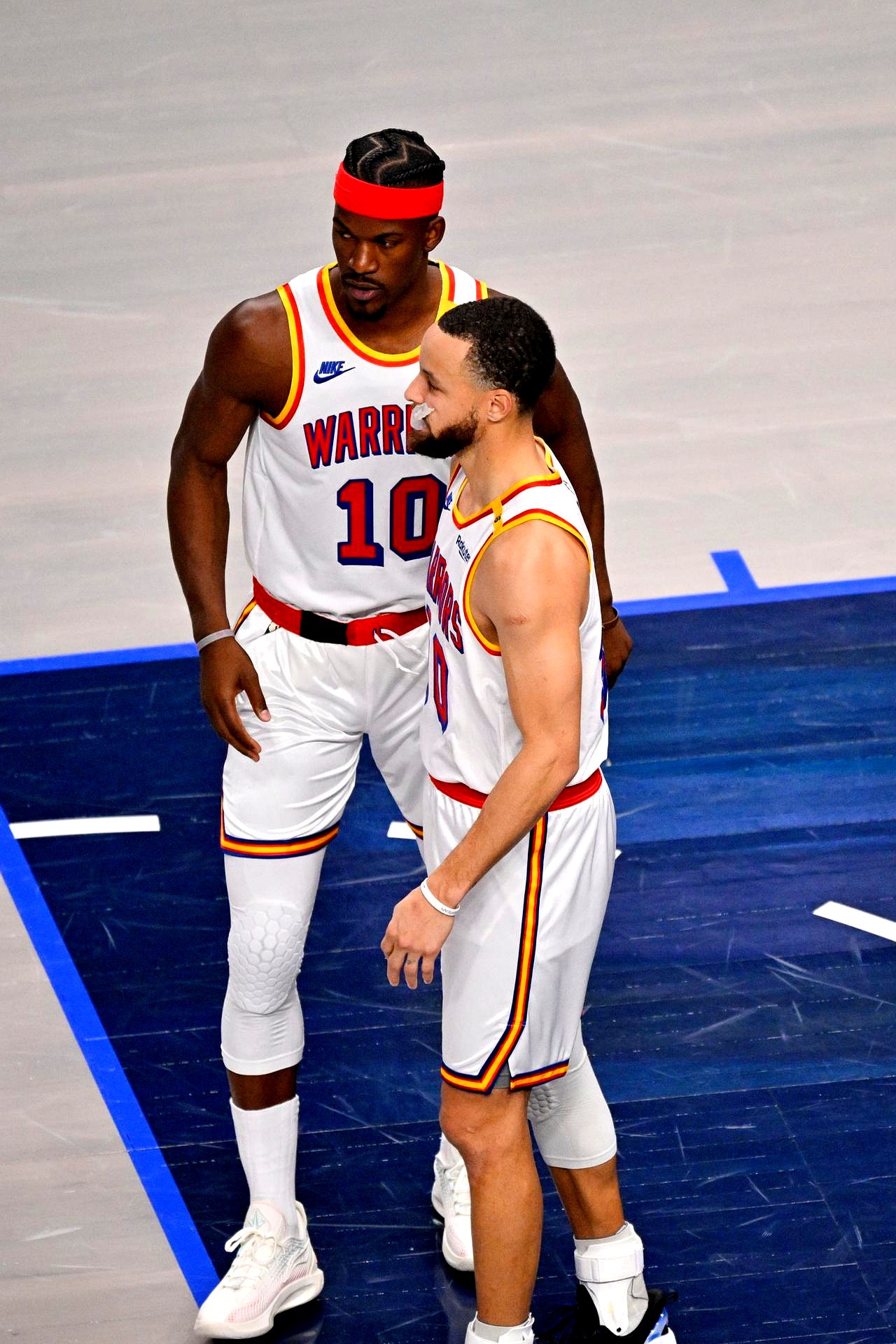 开云体育中国-勇士队客场取胜领先，展现强大实力