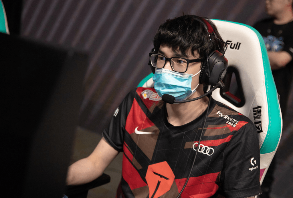 TSM绝杀HKA,369单局斩获MVP焦点之战淘汰赛,引爆全场热议 TSM绝杀HKA,369单局斩获MVP焦点之战淘汰赛,引爆全场热议