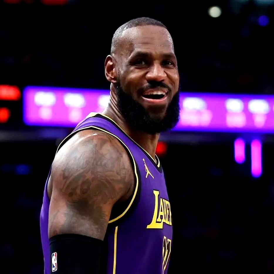 湖人队夺得总冠军,詹姆斯MVP 湖人队夺得总冠军,詹姆斯MVP