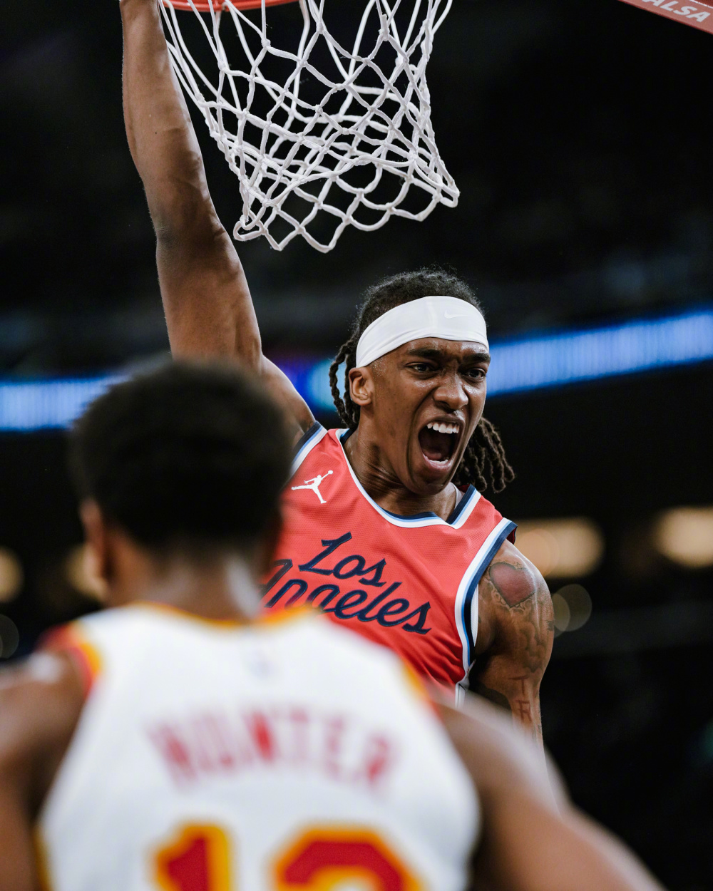 关于大胜后憾败,雷出现两面莱昂纳德的信息 关于大胜后憾败,雷出现两面莱昂纳德的信息