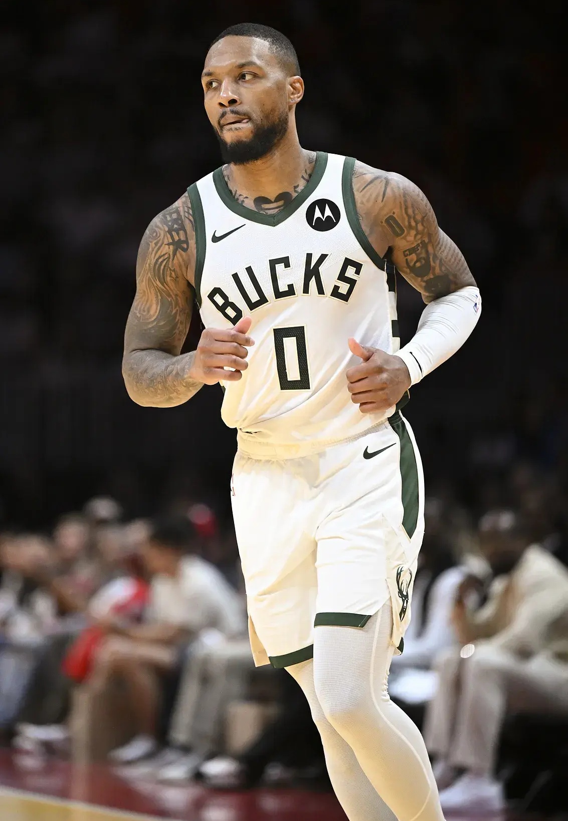 开云体育中国-雄鹿擒狼队，字母哥贡献双双数据