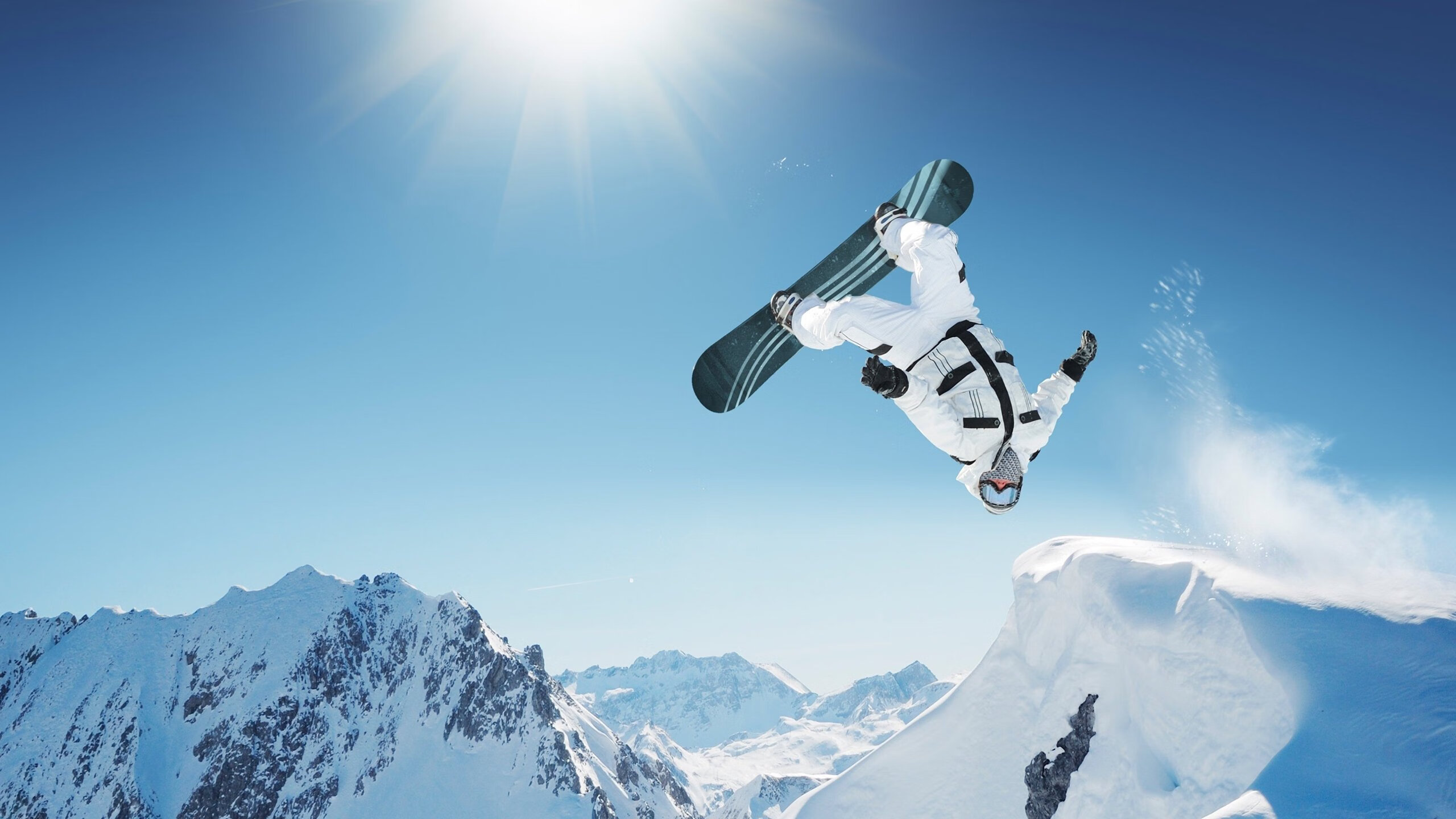 跨越大洲的足球热浪，巴黎横扫尼日利亚背后，金玟哉如何在欧冠半决赛中接管比赛？