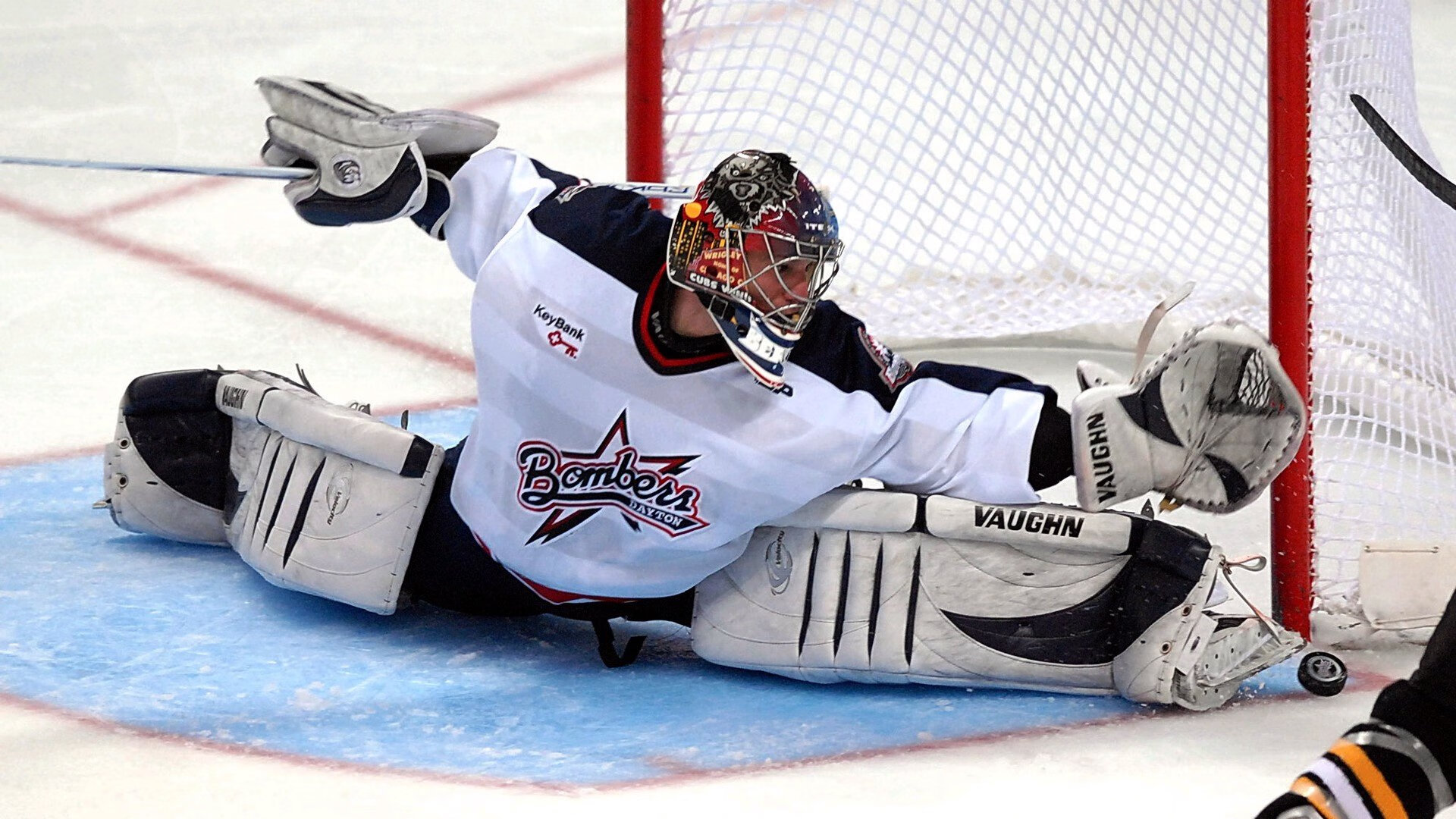 南美利刃刺穿斗牛士铠甲,拜仁锋霸中场哨响刷新惊人里程碑