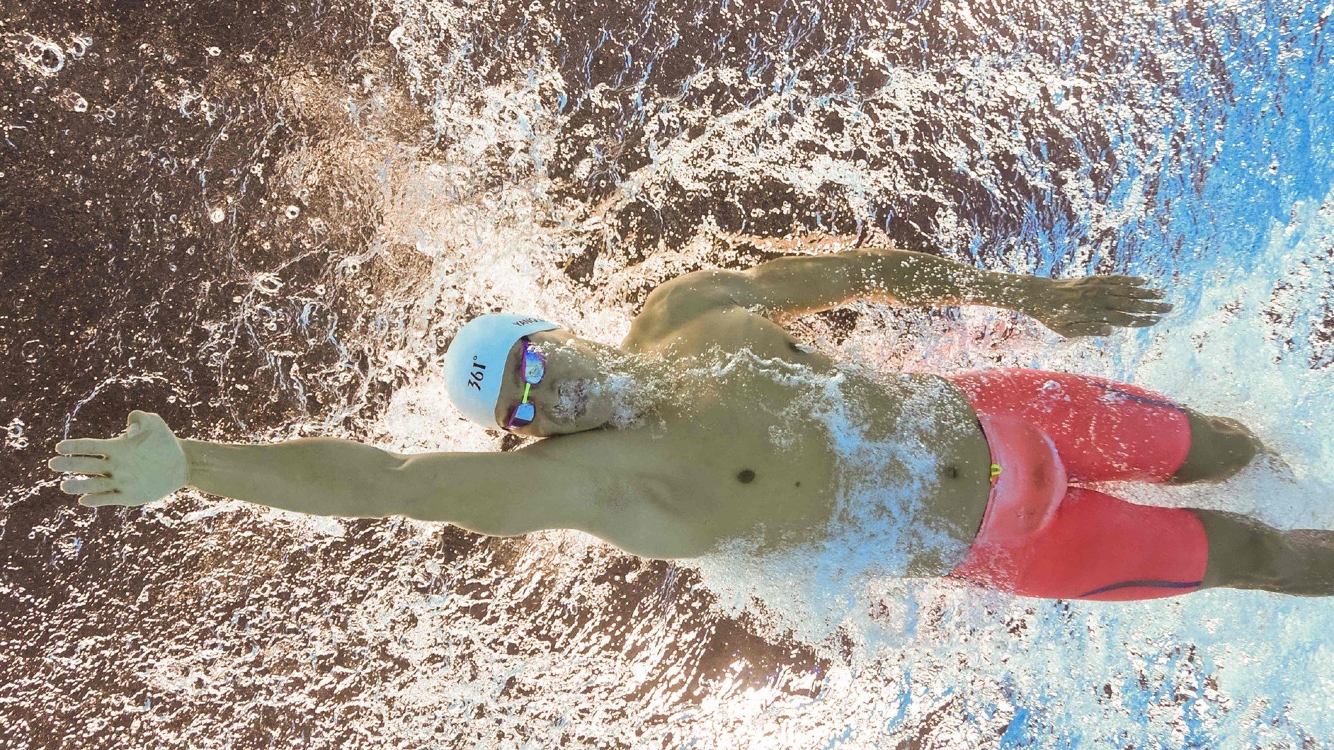 秒针的裂痕，红牛的绝命超车与阿隆索点燃的疯狂方程式