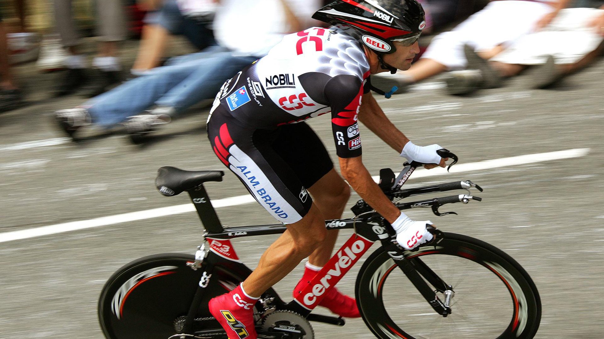 唯此一夜,唯此一拍,奥恰洛夫的宇宙绝响与中国乒乓的永恒黎明