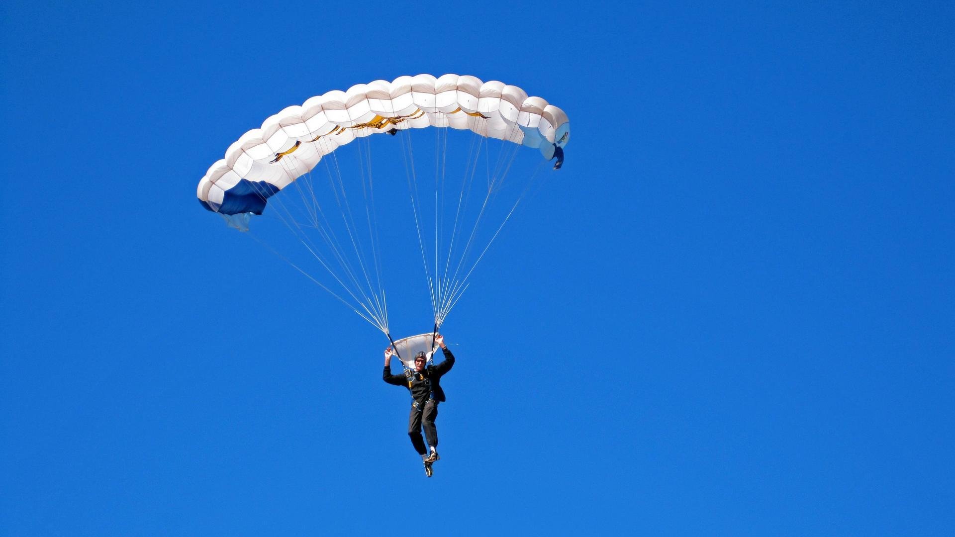 开云体育APP下载-当轻取成为常态，谁在惊艳中重塑羽坛新秩序？从日本队与陈雨菲的冷热温差看竞技体育的生态演变